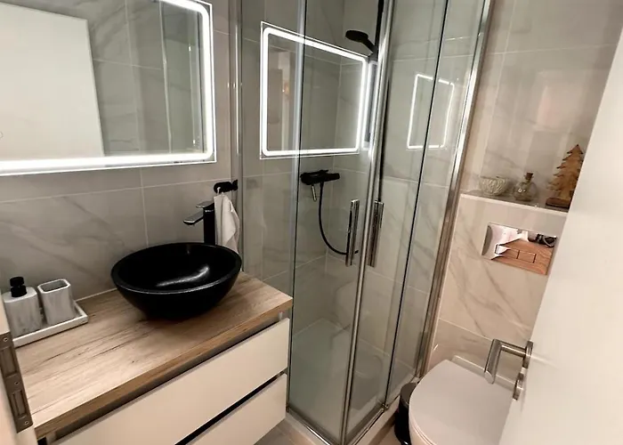 Alpine Cozy Nest - La Planchette * Riddes